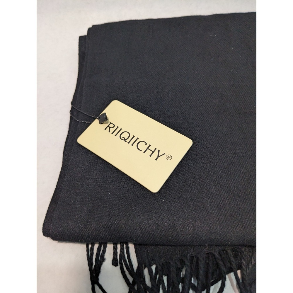 RIIQIICHY Scarf Women Warm Black NWT Capsule Wardrobe Soft‎ One Size Preppy